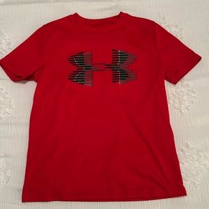 Under Armour Boys Size Youth Small T-shirt